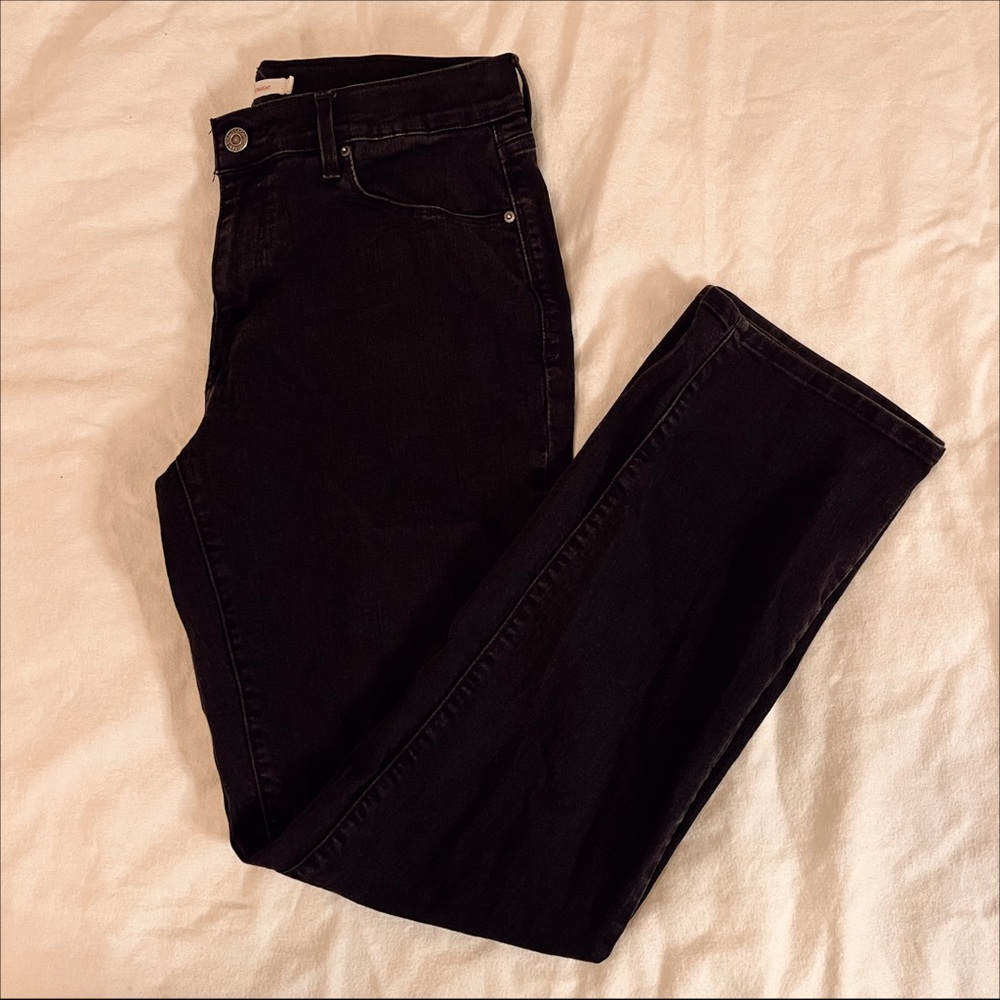 Levi’s 50 Straight Leg Jeans 🖤